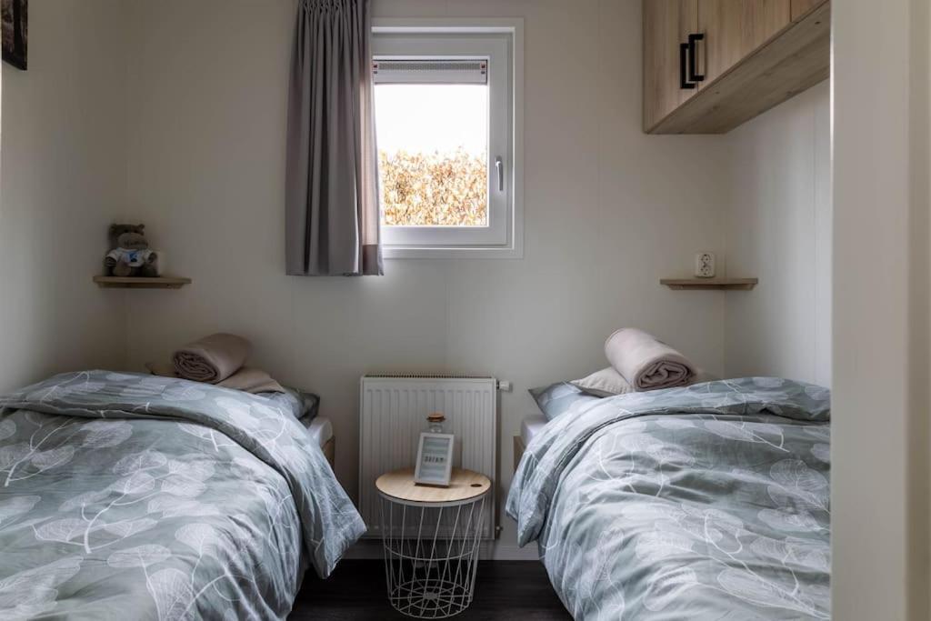 Gezellig Modern Chalet Midden Op De Veluwe Епе Екстериор снимка