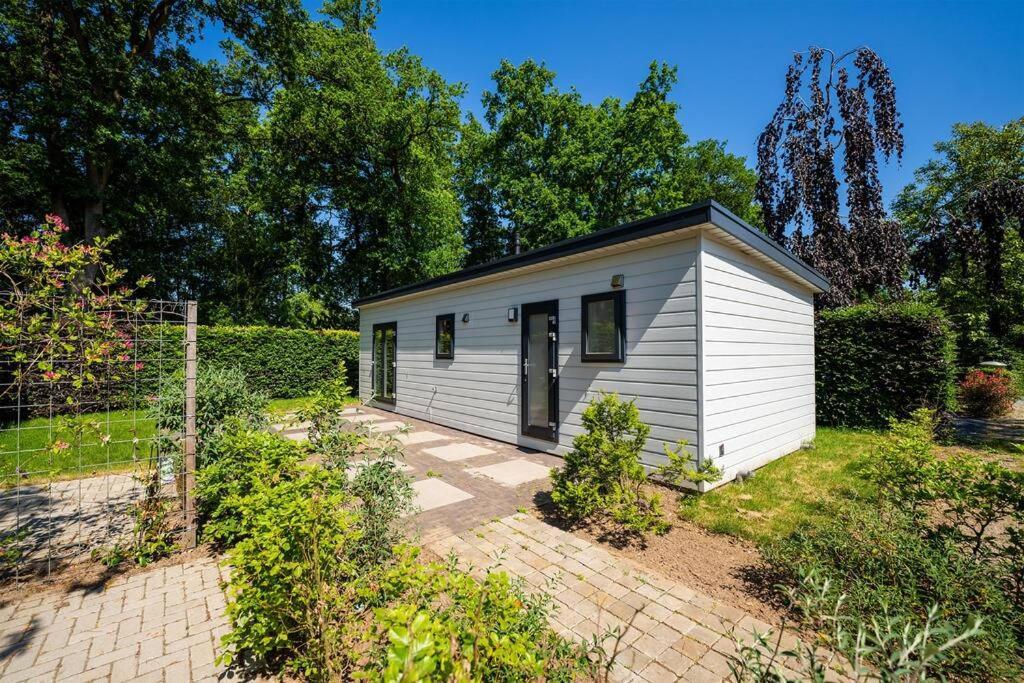 Gezellig Modern Chalet Midden Op De Veluwe Епе Екстериор снимка